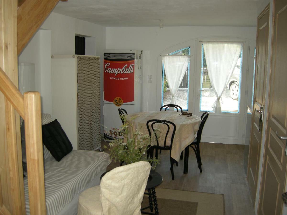 Villa Ty-Yado Ambon Esterno foto